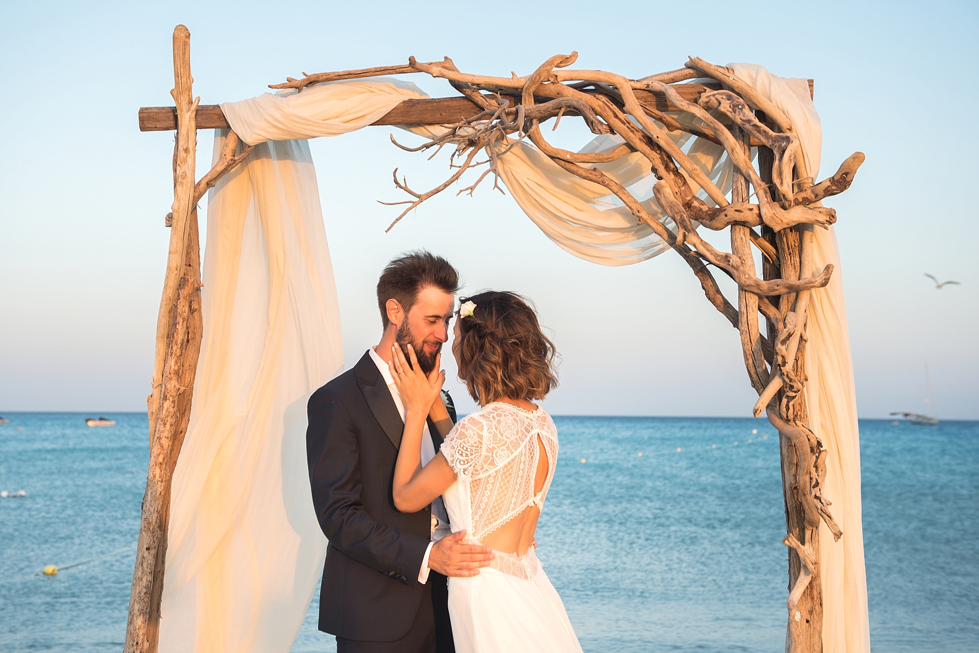 sardinia-wedding-photographers-pullman-timi-ama-villasimius-91