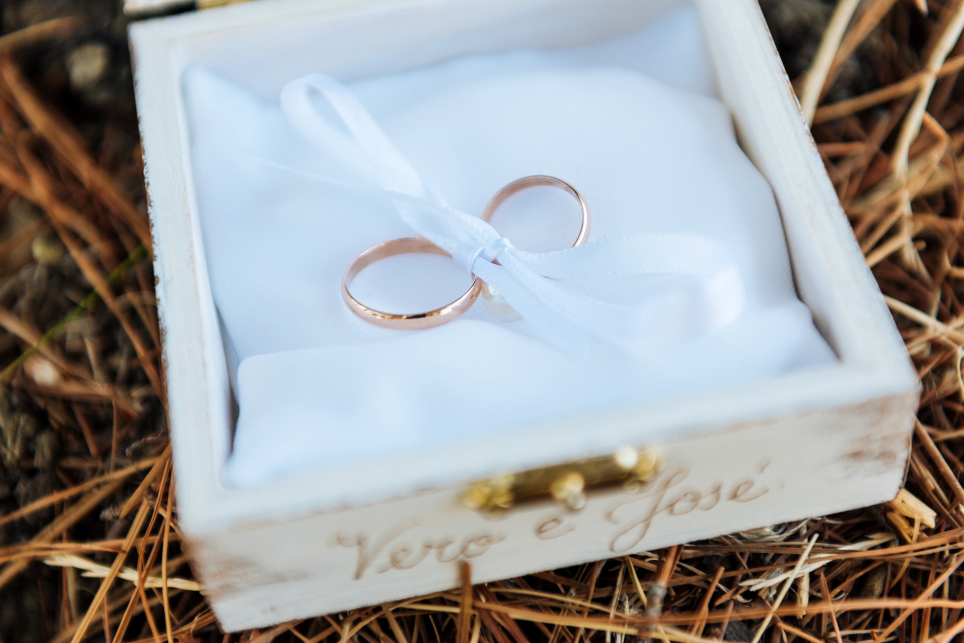 sardinia-wedding-photographers-su-gologone-oliena-048